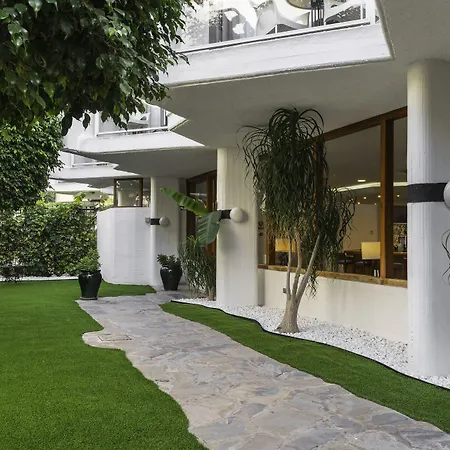 Hotel Aluasun Rojo (adults Only)